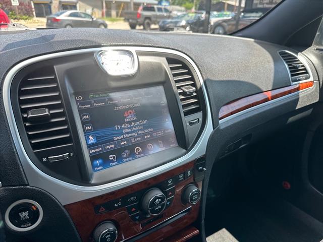 2013 Chrysler 300 Base
