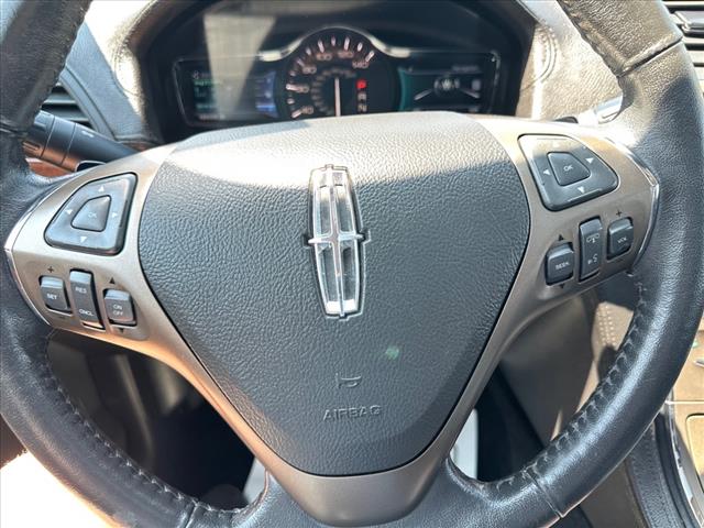 2015 Lincoln MKX Base