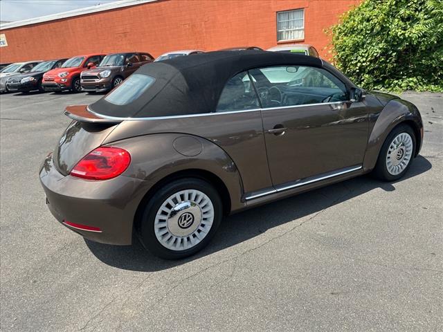 2013 Volkswagen Beetle Convertible 2.5L
