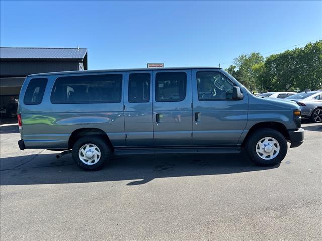 2014 Ford E-Series E-350 SD XL