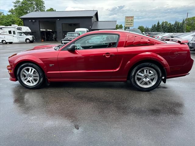 2006 Ford Mustang GT Deluxe