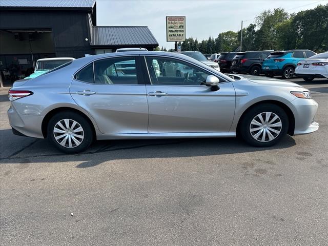 2019 Toyota Camry Hybrid LE