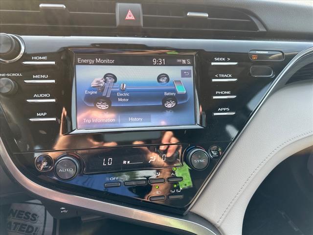 2019 Toyota Camry Hybrid LE