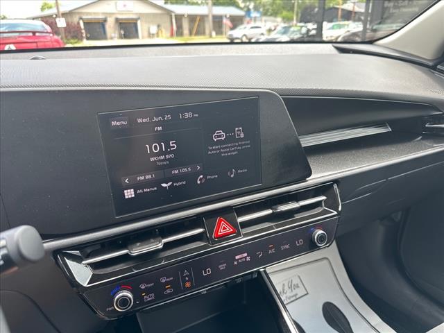 2024 Kia Niro LX