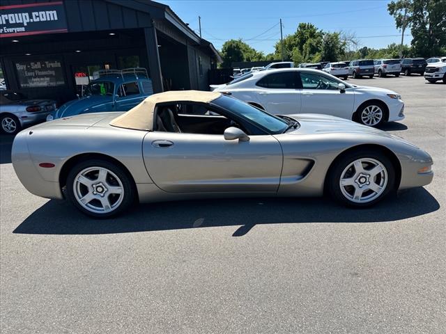 1999 Chevrolet Corvette Base