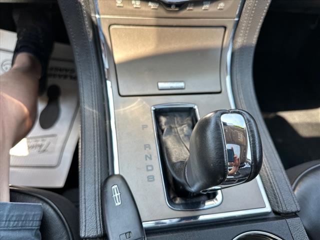 2015 Lincoln MKX Base