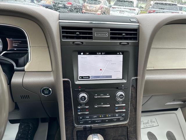 2017 Lincoln Navigator L Select