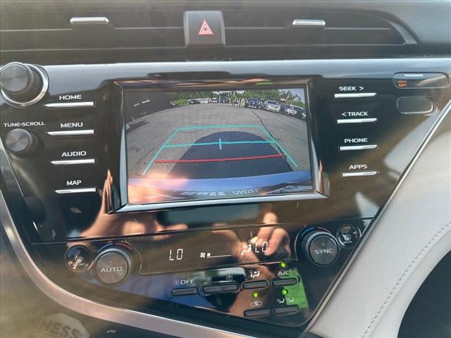 2019 Toyota Camry Hybrid LE