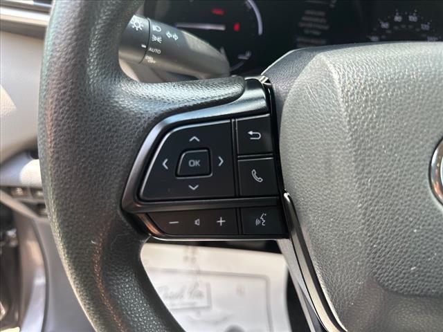 2022 Toyota Sienna LE 8-Passenger
