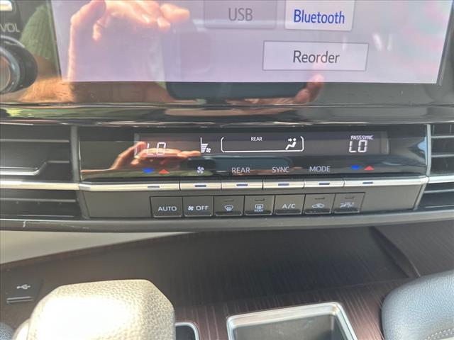 2022 Toyota Sienna LE 8-Passenger