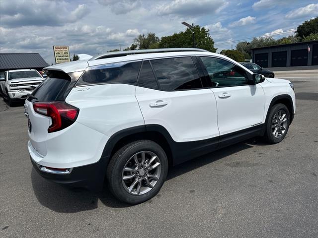 2022 GMC Terrain SLT