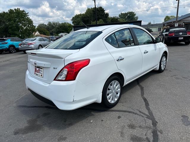 2019 Nissan Versa SV