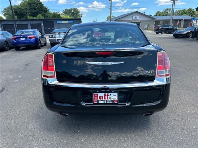2013 Chrysler 300 Base