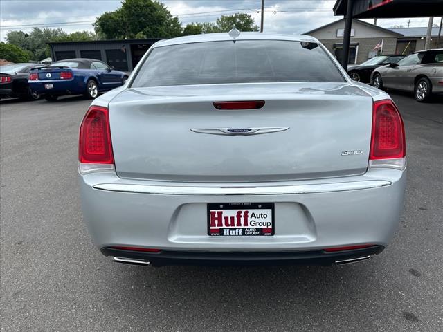 2020 Chrysler 300 Limited