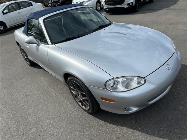 2004 Mazda MX-5 Miata LS
