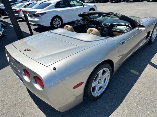 1999 Chevrolet Corvette Base