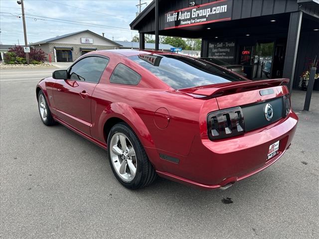 2006 Ford Mustang GT Deluxe