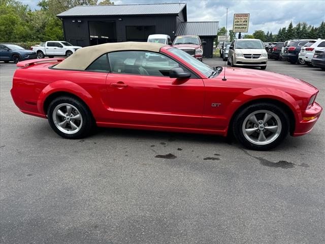 2006 Ford Mustang GT Deluxe