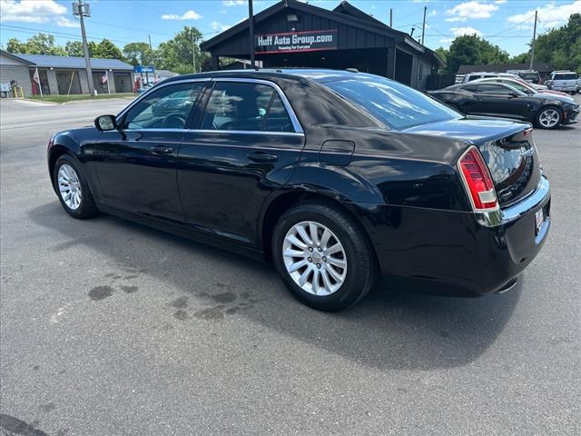 2013 Chrysler 300 Base