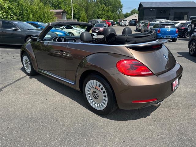 2013 Volkswagen Beetle Convertible 2.5L