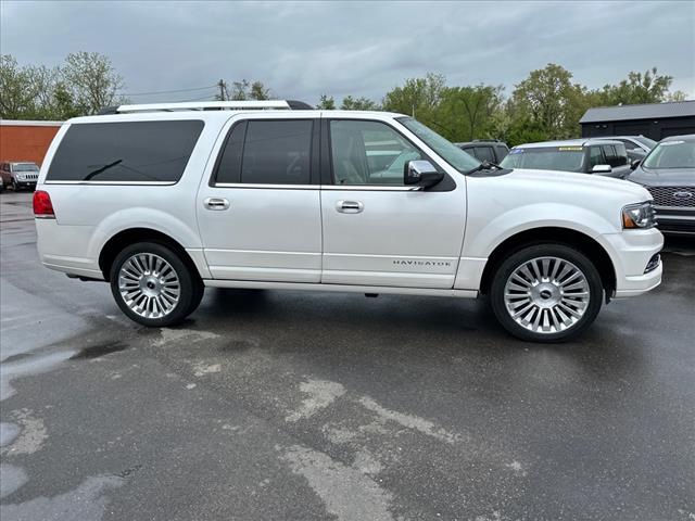 2017 Lincoln Navigator L Select
