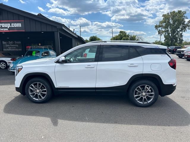 2022 GMC Terrain SLT