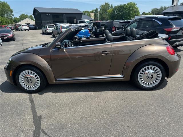2013 Volkswagen Beetle Convertible 2.5L