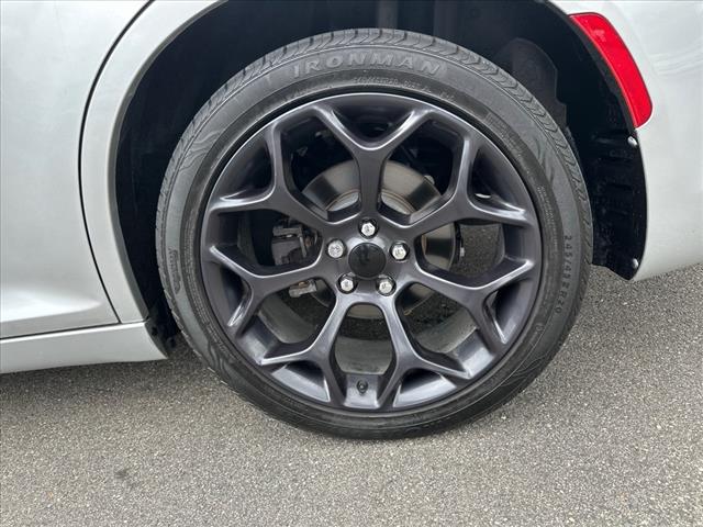 2020 Chrysler 300 Limited