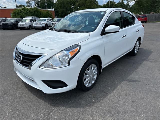 2019 Nissan Versa SV