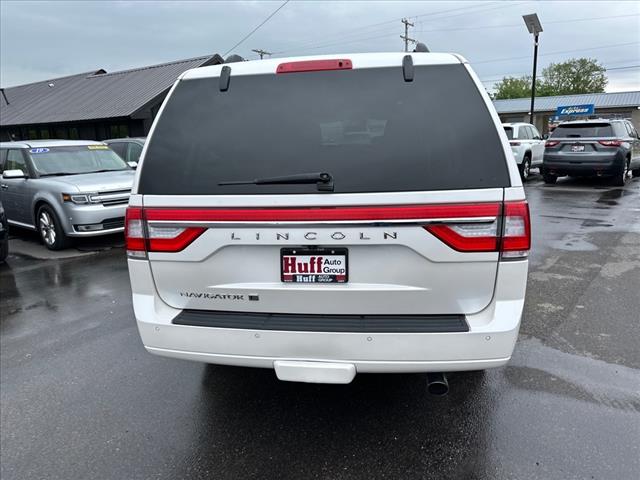 2017 Lincoln Navigator L Select