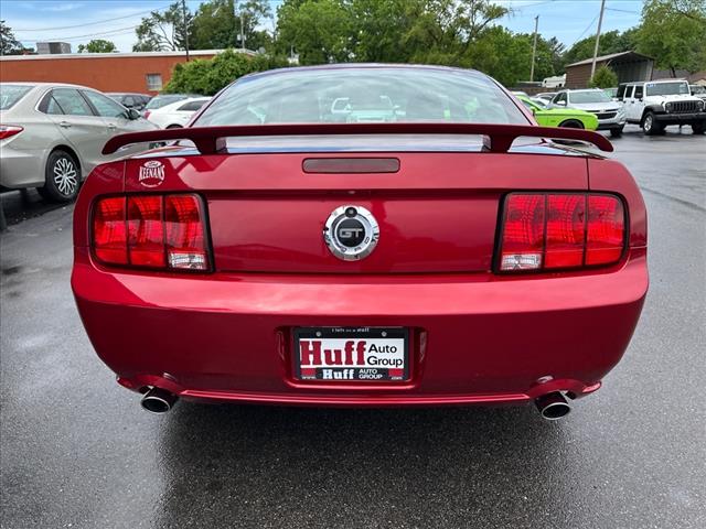 2006 Ford Mustang GT Deluxe