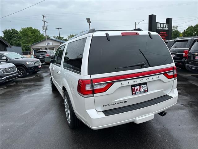 2017 Lincoln Navigator L Select