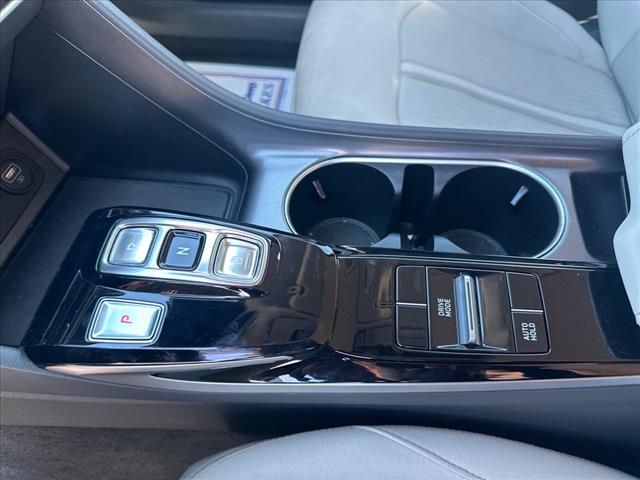 2022 Hyundai SONATA SEL