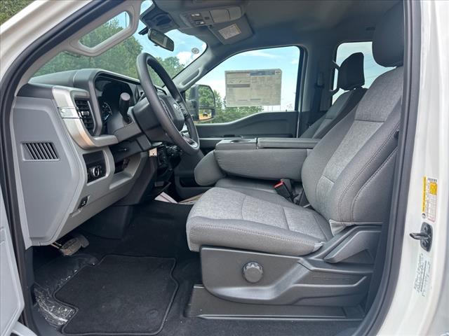 2025 Ford F-250 Super Duty XL
