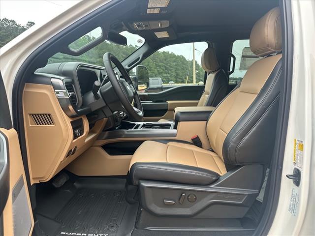 2025 Ford F-250 Super Duty Lariat