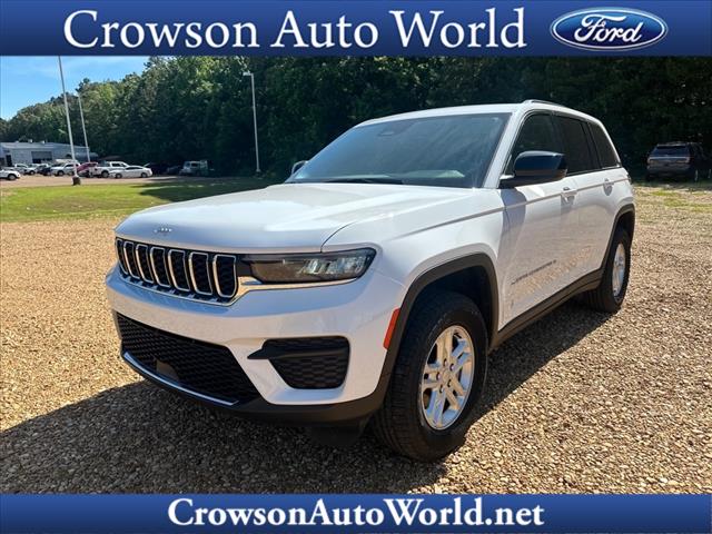 2024 Jeep Grand Cherokee Laredo