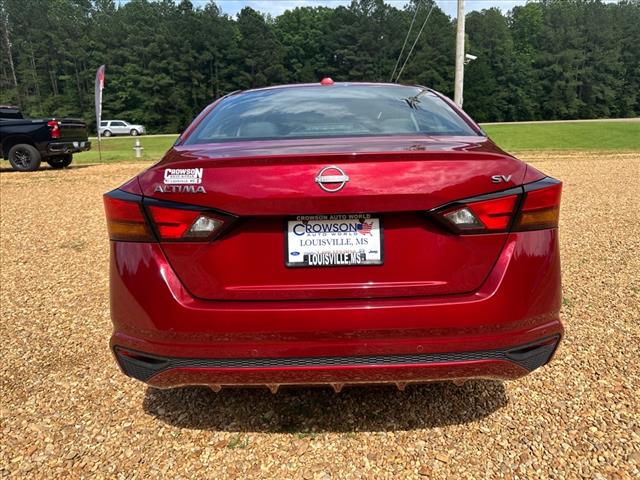2024 Nissan Altima 2.5 SV
