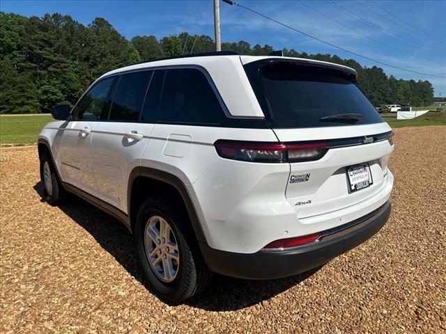 2024 Jeep Grand Cherokee Laredo