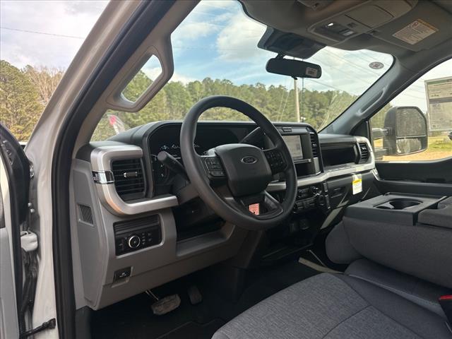 2025 Ford F-250 Super Duty XL