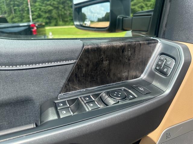 2025 Ford F-250 Super Duty Lariat