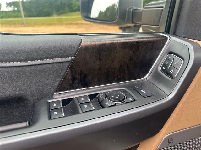 2025 Ford F-250 Super Duty Lariat