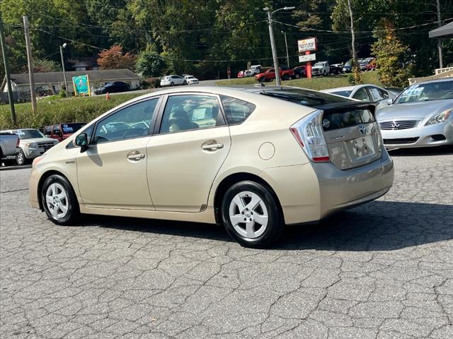 2010 Toyota Prius III - Photo 3