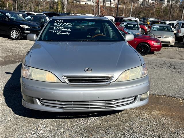 2000 Lexus ES 300 Base