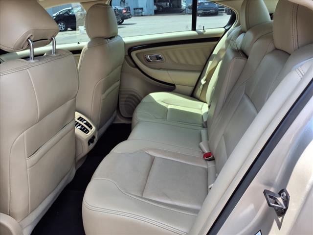 2018 Ford Taurus Limited