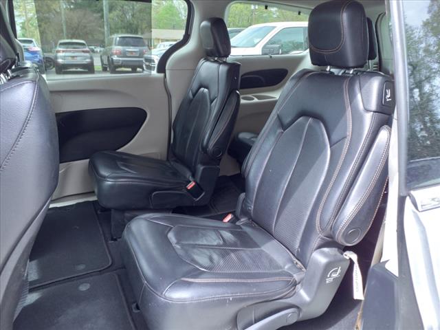 2020 Chrysler Pacifica Touring L