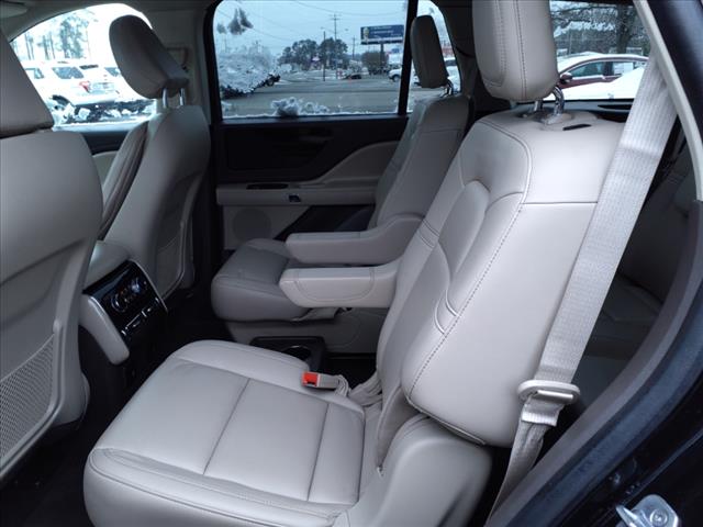 2022 Lincoln Aviator Standard