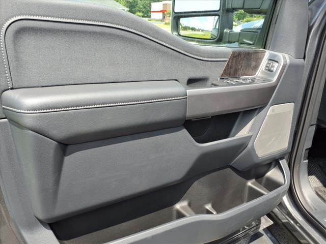 2025 Ford F-250 Super Duty Lariat