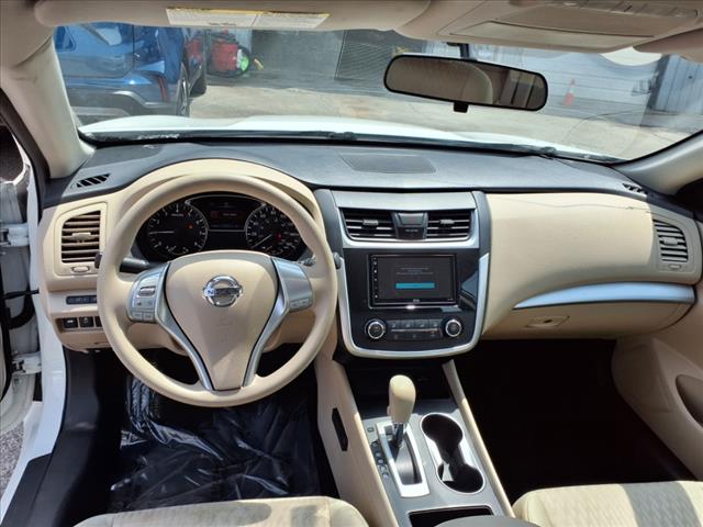 2016 Nissan Altima 2.5 SV