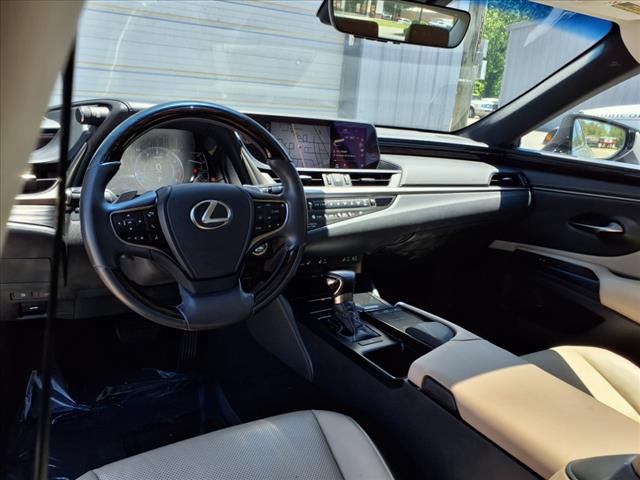 2021 Lexus ES 350 Base