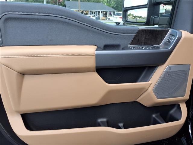 2025 Ford F-250 Super Duty Lariat